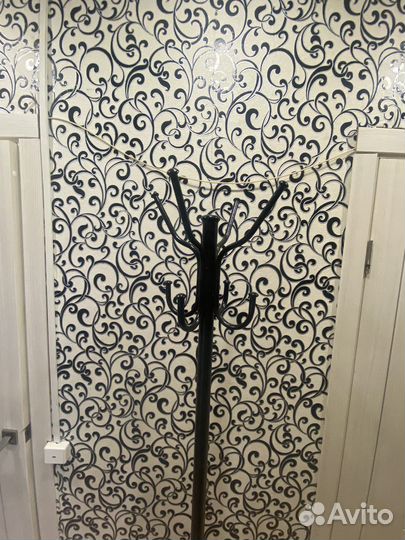 Вешалка напольная