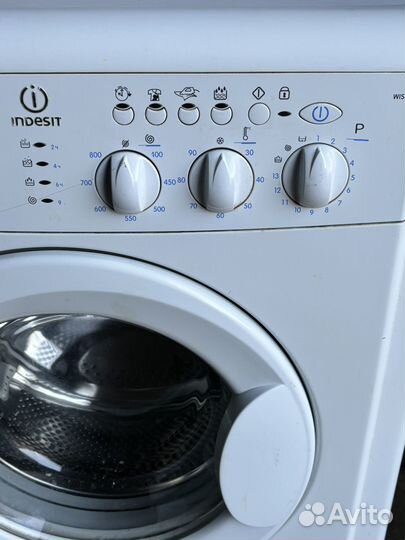 Стиральная машина Indesit wisl83 б/у