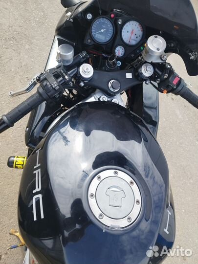 Honda vtr 1000