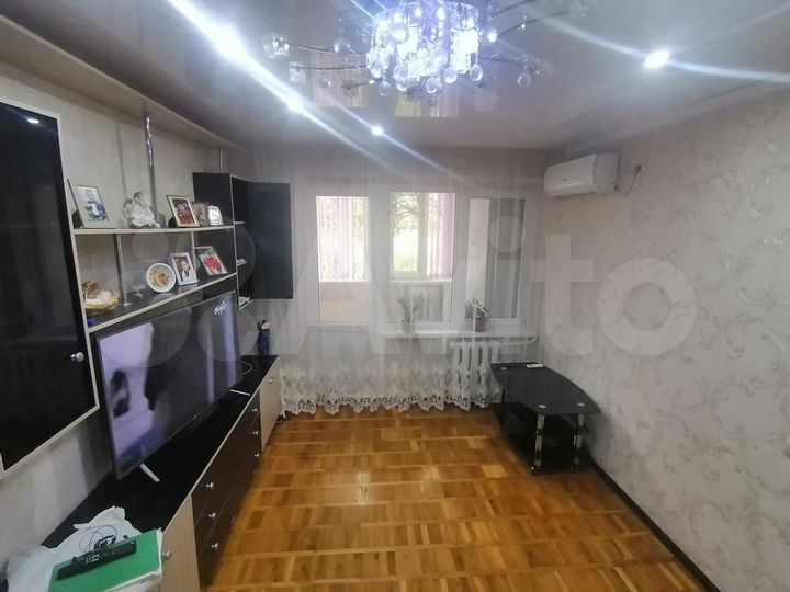 2-к. квартира, 41 м², 1/2 эт.