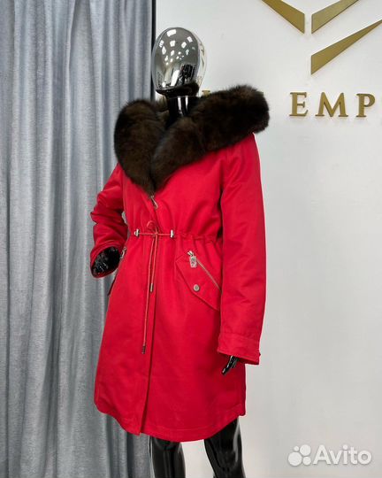 Парка с натуральным мехом