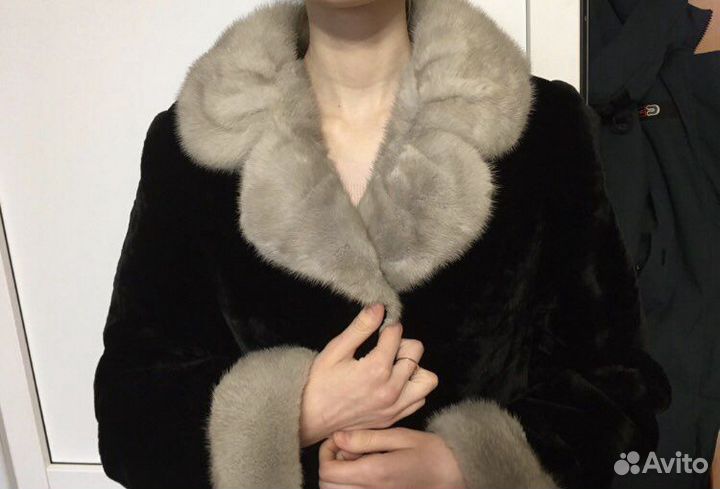 Шуба мутоновая, длинная