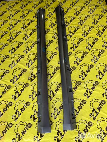 Накладки на порог обвес комплект Subaru Legacy BLE