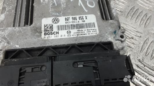 Блок управления двигателем skoda octavia A5 (NML18