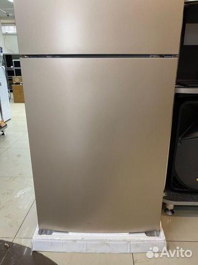 Холодильник Haier C2F637CGG Новый