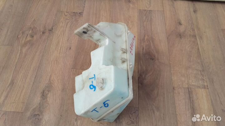 Бачок омывателя Volkswagen T5 T6 2015