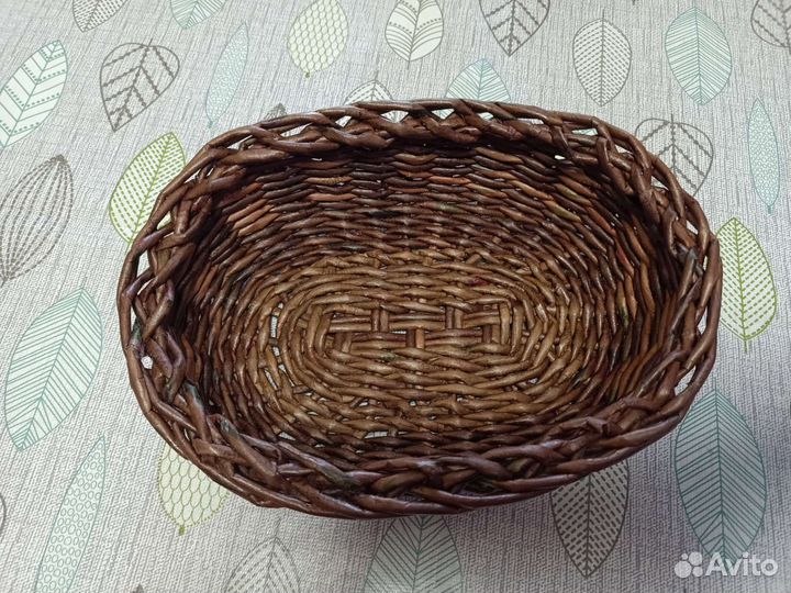 Корзина плетеная, лукошко овальное, хлебница