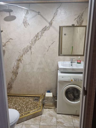 1-к. квартира, 48 м², 1/9 эт.