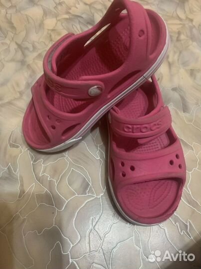 Сандалии crocs c9
