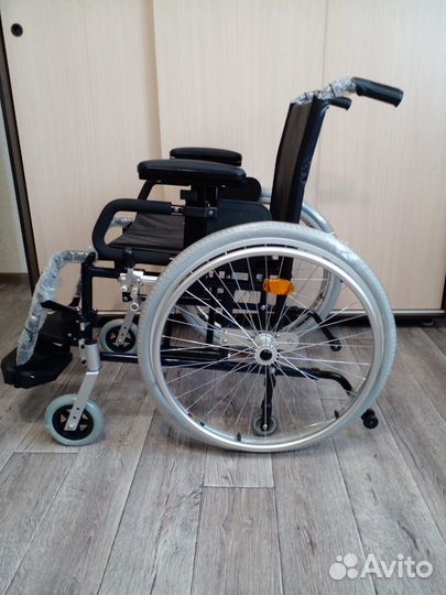Складное кресло-коляска