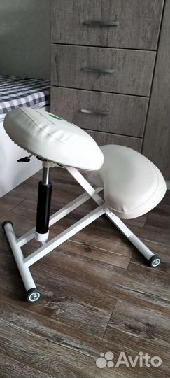 Ортопедический коленный стул