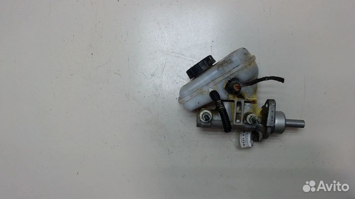 Цилиндр тормозной главный Opel Corsa C, 2002