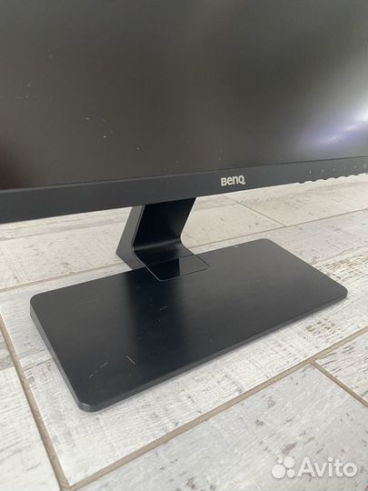 Монитор Benq 2270