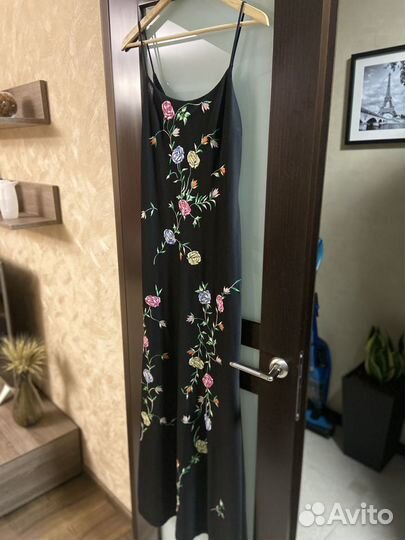 Платье вечернее