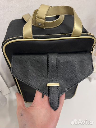 Чемодан для визажиста