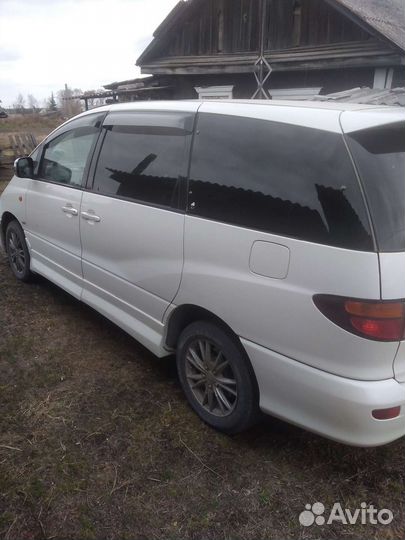 Тоета Эстина. 2000г,2,4л