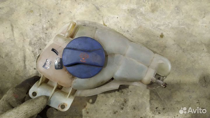 Бачок расширительный Ауди а8d3 4.2 bfm