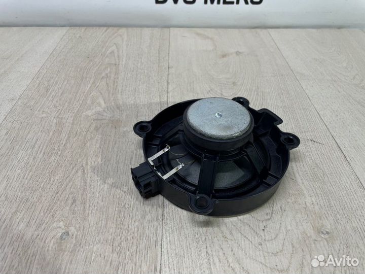 Динамик В дверь правый Mercedes Vito Viano W 639