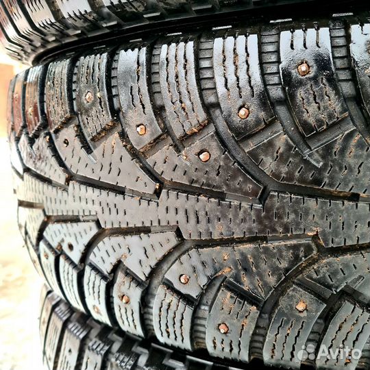 Nokian Tyres Hakkapeliitta 5 225/60 R17