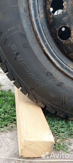 Viatti Brina Nordico V-522 205/65 R15 94T