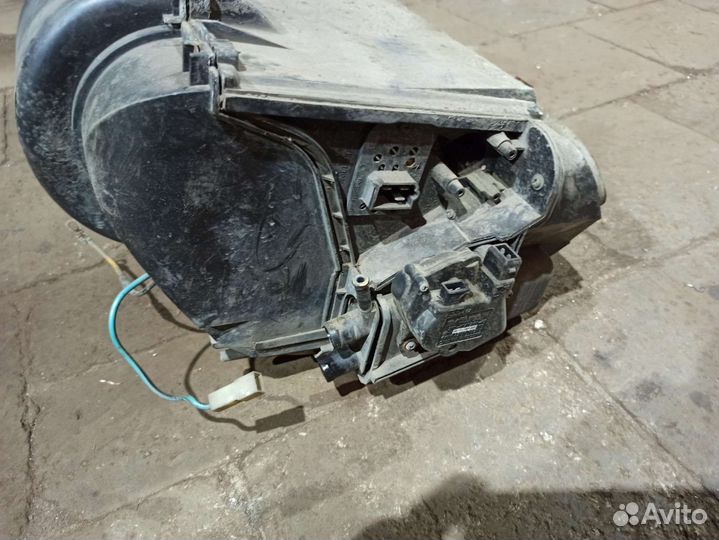 Печка в сборе с радиатором и моторчиком