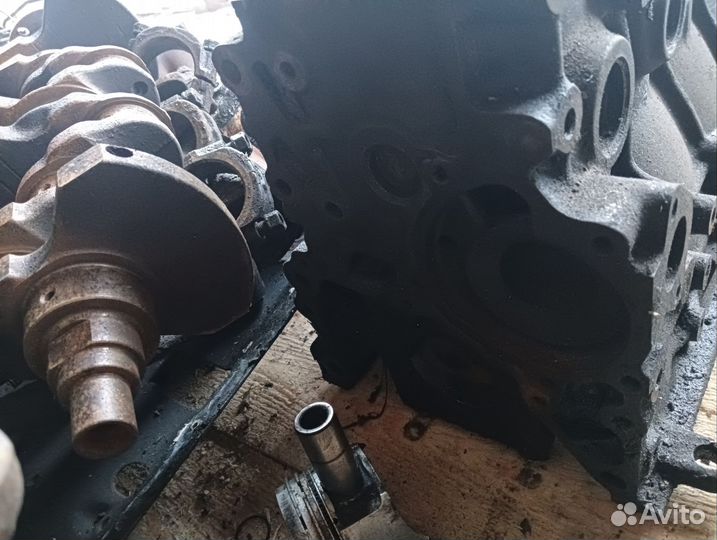 Блок двигателя fe33678 kia clarus 2.0 kia sportage