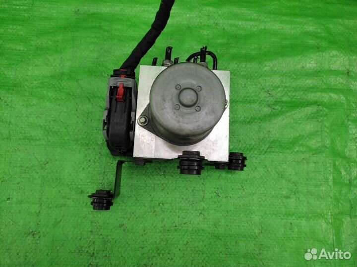 Блок abs Volkswagen Tiguan