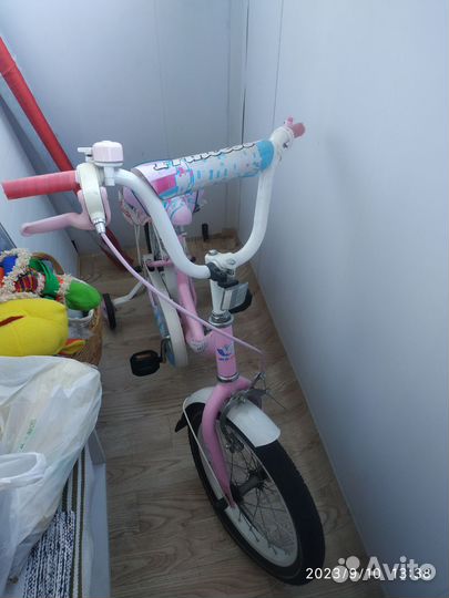 Трехколесный велосипед