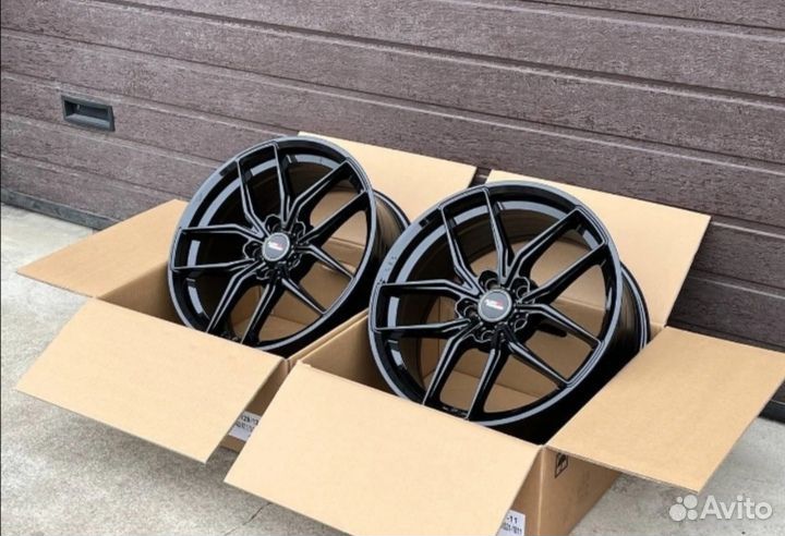 Новые диски R18 4/100 Solaris KIA RIO Vesta HRE