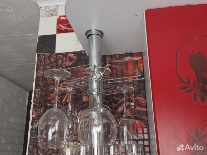 Барная стойка для бокалов