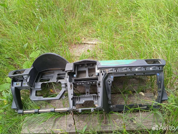 Торпедо Opel astra h