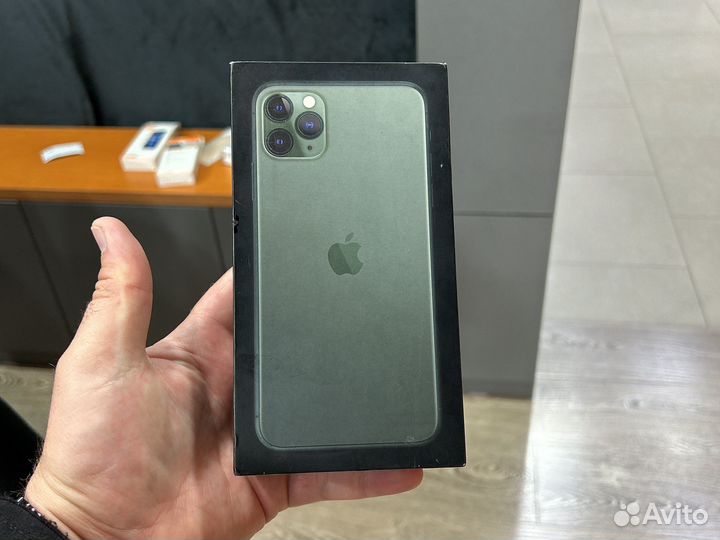 iPhone 11 Pro Max, 64 ГБ