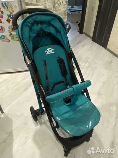 Летняя прогулочная коляска складная