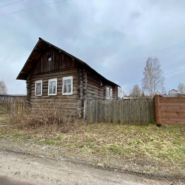 Дом 41,7 м² на участке 7,1 сот.