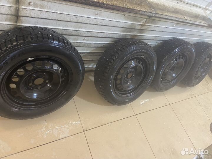 Pirelli Ice Zero 195/65 R15