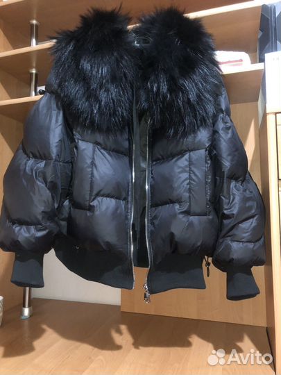 Куртка женская новая