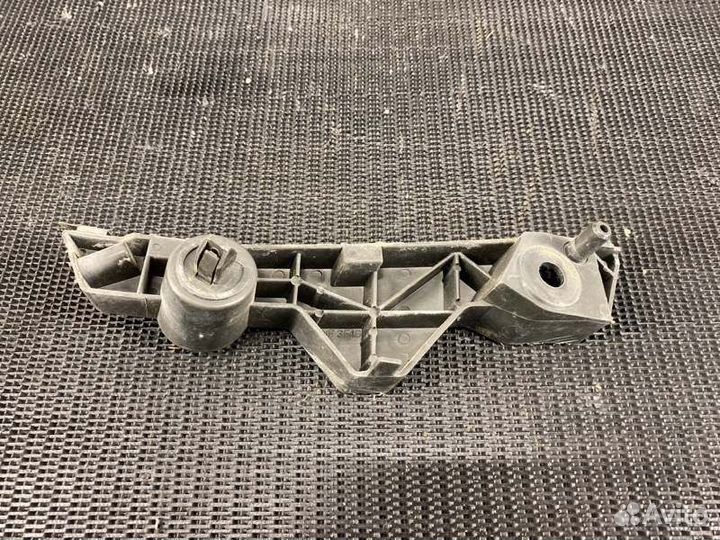 Крепление бампера переднее левое Mazda Cx-7 ER