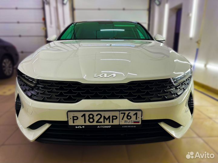 Водитель такси комфорт плюс