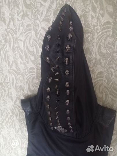 Моторюкзак, панкрок с капюшоном