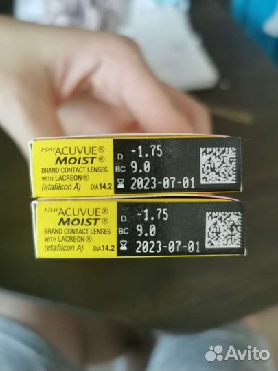 Линзы контактные acuvue moist 1 day -1.75