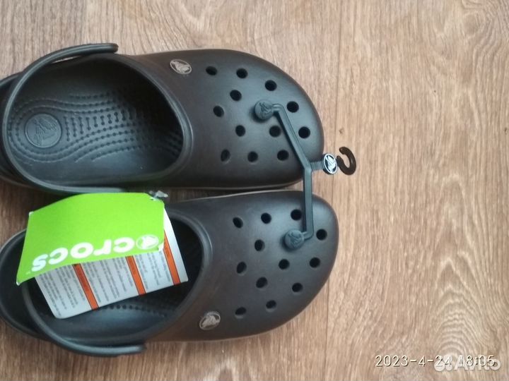 Босоножки женские crocs