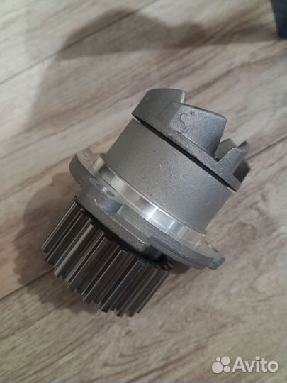 Помпа на ваз 2114