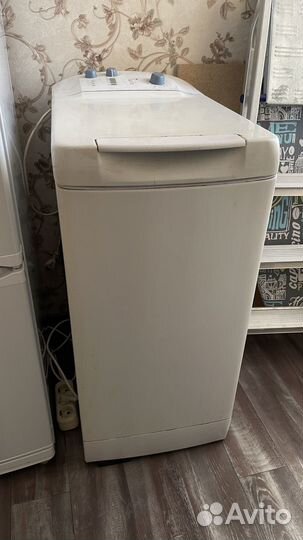 Стиральная машина Ariston avtl 109