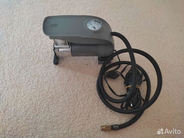 Компрессор автомобильный