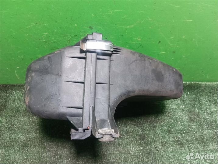 Корпус воздушного фильтра Suzuki Ignis 2007