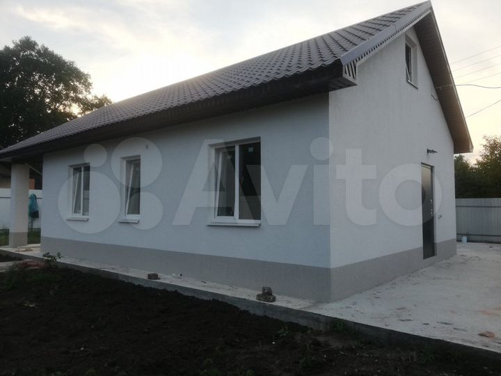 Дом 90 м² на участке 5 сот.
