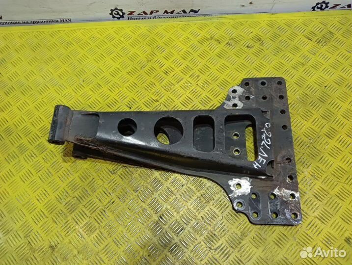 Кронштейн реактивной тяги Man Tga