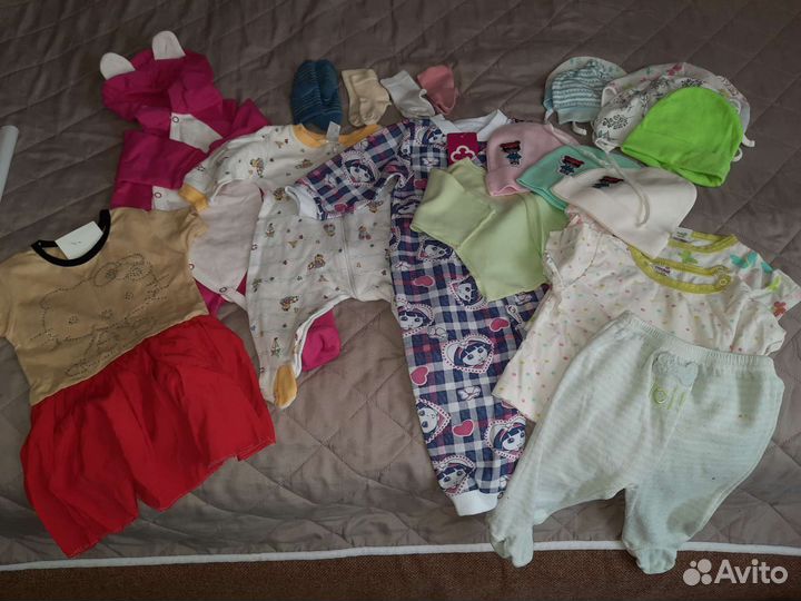 Вещи пакетом на девочку от 0 до 6 месяцев
