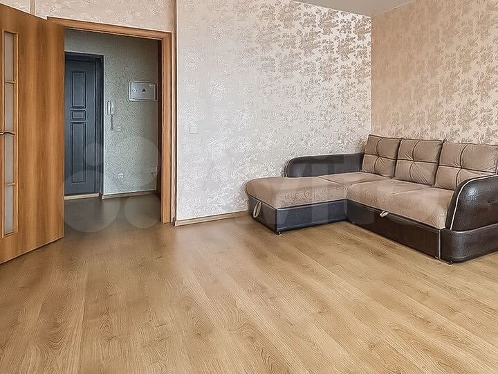 1-к. квартира, 42,4 м², 10/17 эт.