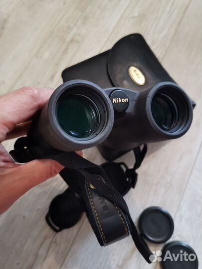 Бинокль Nikon 10x32HG L